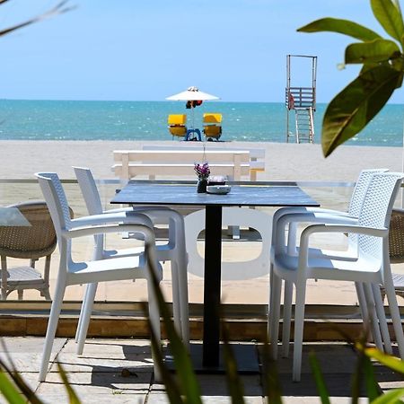 Hotel Andi Δυρράχιο Εξωτερικό φωτογραφία