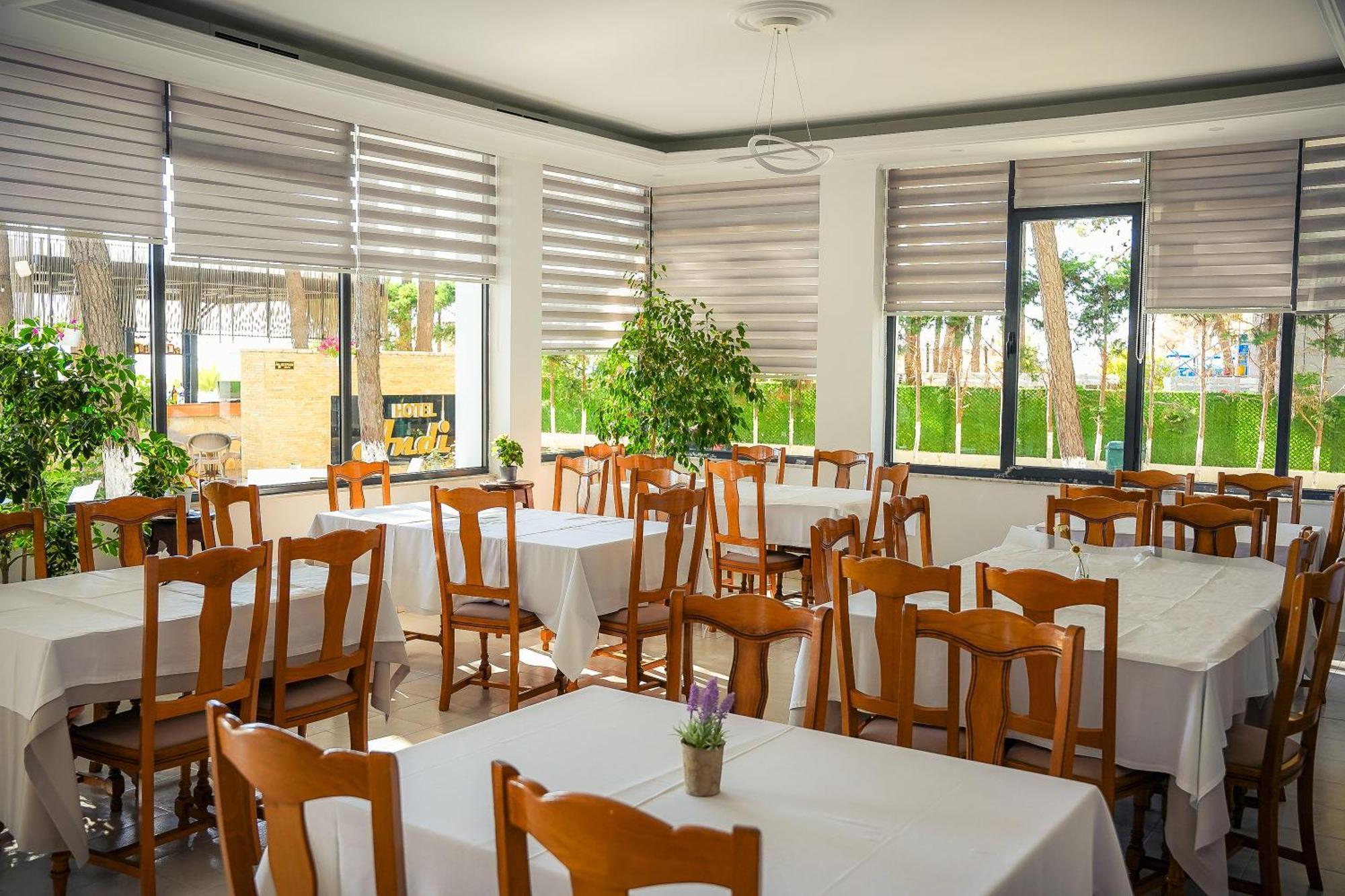 Hotel Andi Δυρράχιο Εξωτερικό φωτογραφία