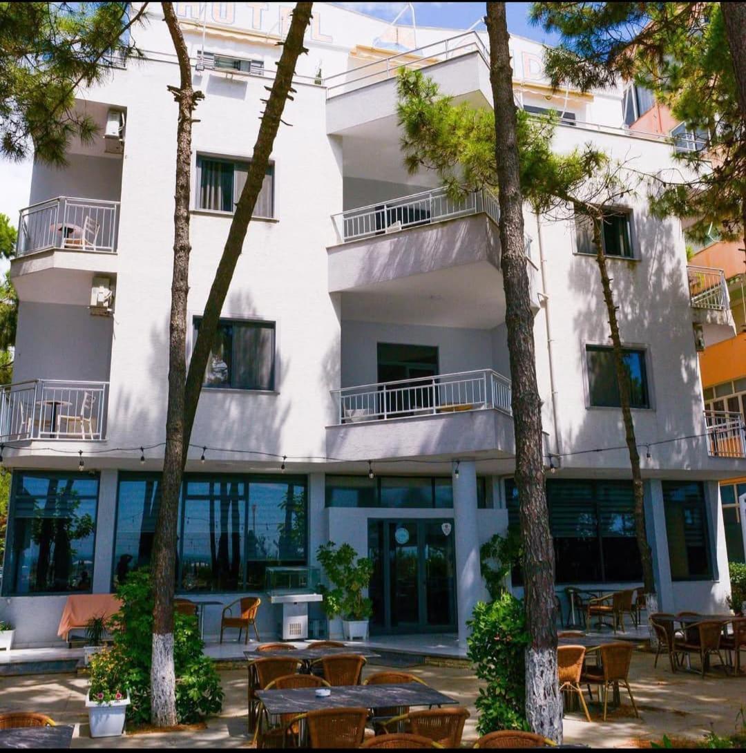 Hotel Andi Δυρράχιο Εξωτερικό φωτογραφία