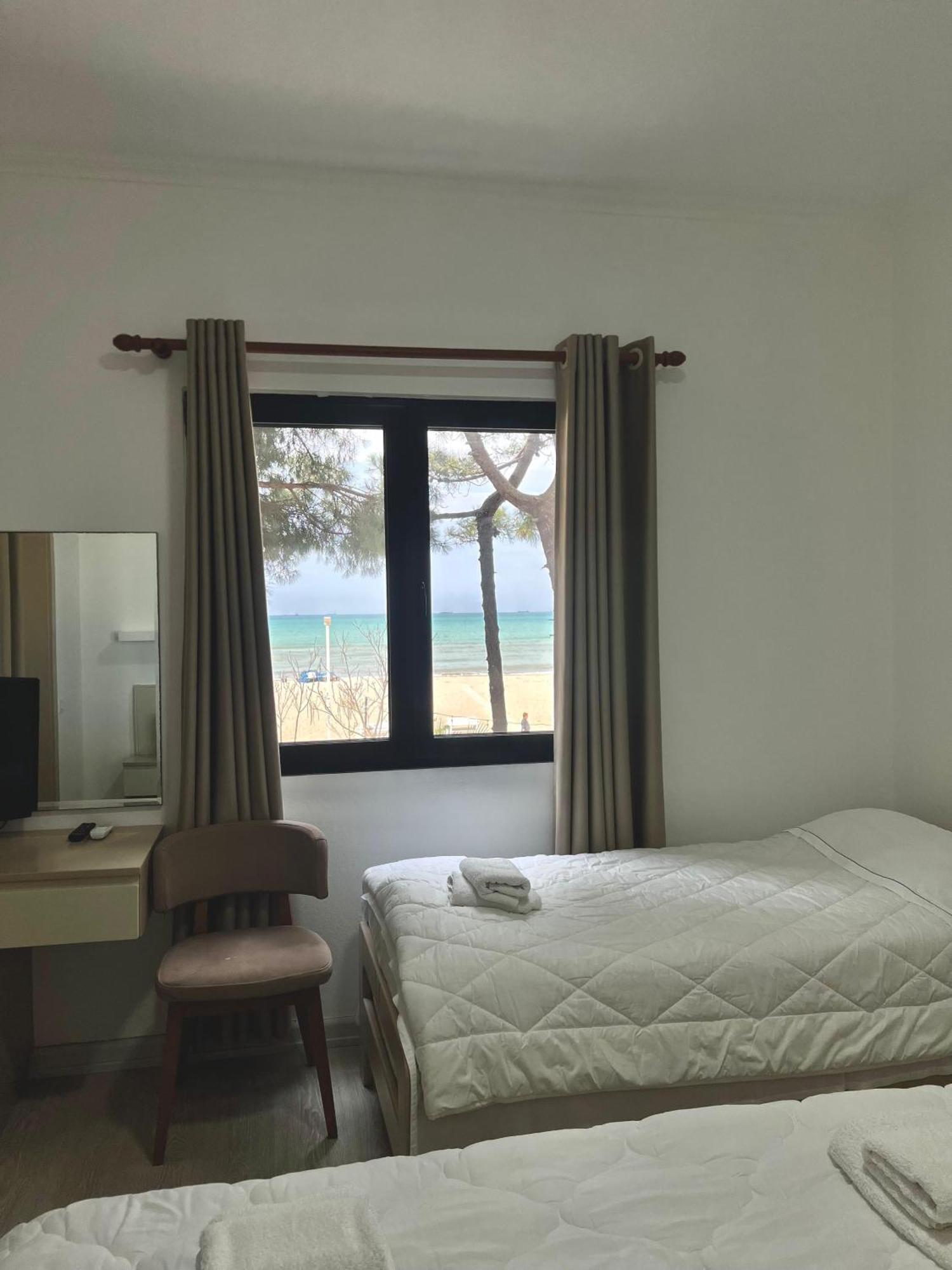 Hotel Andi Δυρράχιο Εξωτερικό φωτογραφία
