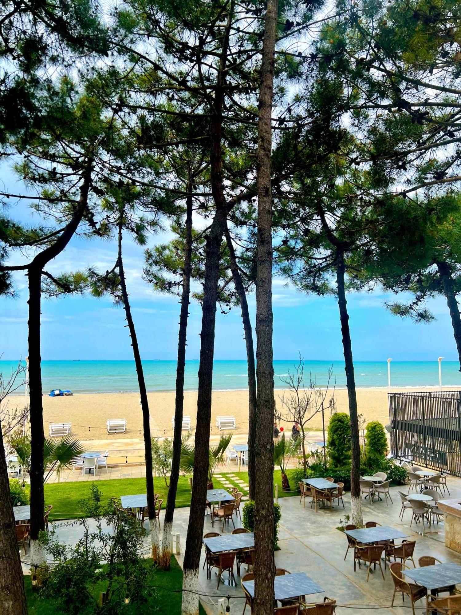 Hotel Andi Kryemëdhej Εξωτερικό φωτογραφία